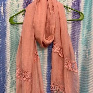 Ladies scarf
